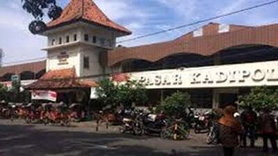 pasar tradisional solo