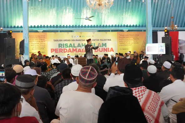 Mantab! Donasi Tabligh Akbar