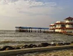 Inilah Deretan Wisata Pantai Terindah di Pekalongan, Bikin Tenang!