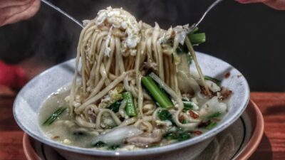 Kuliner bakmi jawa di Solo yang enak