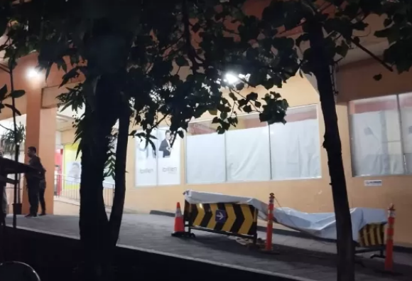 Diduga Lompat dari Lantai 4